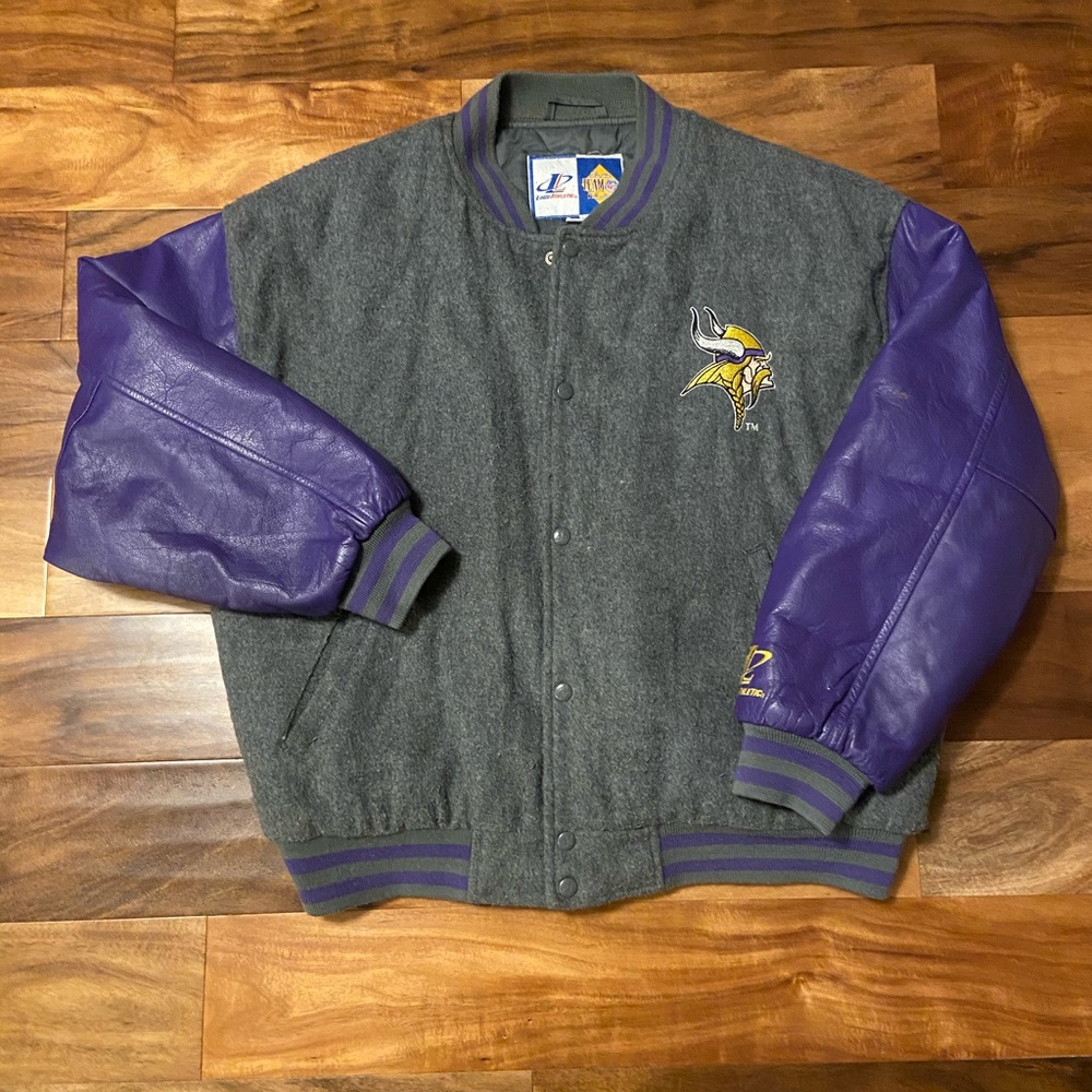 VINTAGE 90’s VIKINGS LOGO ATHLETIC VARSITY BOMBER
